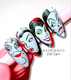 Disney Villain Nails, Villain Nails, Fairytale Characters, Cartoon Nails, Nail Designs Tutorial, Disney Nails, Halloween Inspo, Cool Nail Art, Disney Villains