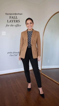 Outfits for Work with Layers Check more at https://beautyfashionideas.com/fashion/outfits-for-work-with-layers-3/ Business Casual Professional Outfits For Women, Work Outfits Blazer Women, Fall Outfits 2024 Teacher, Women’s Work Clothing, Work Clothes Inspiration, October Office Outfits, Semi Casual Interview Outfit For Women, Business Casual Layering, Polished Fall Outfits