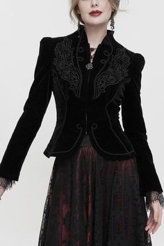 Mode Steampunk, Rock Style Outfits, Gothic Jackets, Rock Style Clothing, Winter Shorts, Black Pants Men, Rock Outfit, Style Rock, Style Punk