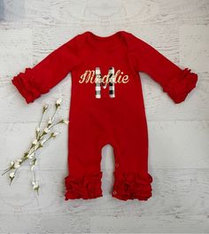 "Process time currently before shipping: 7-8 business days Thank you so much for supporting my Etsy shop:) This is an adorable Christmas/ Valentine's Day or any day romper for your little one. This is a personalized romper with an initial in a plaid vinyl and name going across. Please choose the correct options at check out Options for the color of plaid are at check out Color combo options that look good together are below *Red black plaid/gold glitter *Black white plaid/ gold glitter *Pink pla White Baby Romper, Zipper Outfit, Outfit Holiday, Holiday Clothing, Christmas Romper, Holiday Day, Take Home Outfit, Gown Photos