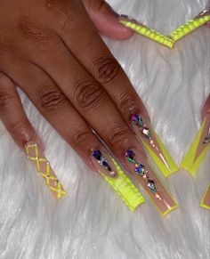 Yellow Long Nails, French Manicure Acrylic Nails, Acrylic Nail Designs Classy, Nail Designs Bling, Her Nails, Glow Nails