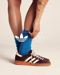 Sporty & Rich (@sportyandrich) • Foto e video di Instagram Adidas Editorial, Nike Editorial, Concept Sneakers, Emily Oberg, Adidas Art, Summer Activewear, Shoes Fashion Photography, Adidas Originals Sneakers, Shoes Photography