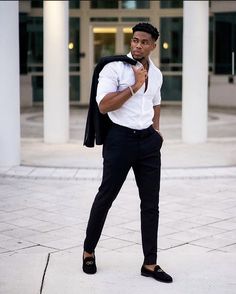 Trendy Black Mens Fashion, Black Man Semi Formal Outfit, Black Men Formal Outfit, Night Outfits Men, Mens Nightclub Outfit, Men Dinner Outfit Night, Black Men Casual Outfits, Dinner Outfit Men, Casual Outfits Summer