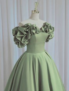 Green Long Prom Dress, Prom Dress Green, Green Formal Dresses, Green Tulle, 16 Dress, Pretty Princess, Green Prom Dress, Glam Dresses, Green Colour