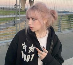 Light Blue Hair, Kpop Hair, Dyed Hair Inspiration, Grunge Girl, Girl Inspiration, Hair Reference, Hair Inspo Color, Fall Hair, Blue Hair