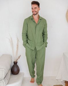 Quality sleep. Long sleeve linen pajama set VIGO in forest green guarantees comfort to your body while you sleep. Linen fabric feels gentle on your skin and makes your body feel good all night long due to its natural moisture-wicking qualities and breathability. This pajama set includes a sleeve top that has a front button closure and long pants with an adjustable waistline. It is a perfect gift for yourself or for your loved one!• Lightweight linen (approx. 135 gsm) Discover all linen loungewea Green Pajama Set, Linen Pajama Set, Wrinkled Clothes, Linen Pajamas, Linen Men, Mens Pajamas Set, Quality Sleep, Linen Loungewear, Mens Linen