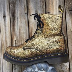 Dr. Martens 1460 Pascal Iridescent Crackle Combat Boot In Gold Metallic Leather Super Cute Ultra Chic Iridescent Shimmery Metallic Gold Crackle Finish Leather In Classic Combat Boot Round Toe 8 Eye Lace Up Back Pull Tab Airwair Air Cushioned With Bouncing Soles Signature Grip Sole Leather Upper Pairs Easily With Dresses, Leggings And Jeans Approx Heel 1.25” Nwt Smoke And Pet Free Home Gold Pantone Color, White Chelsea Boots, Heeled Combat Boots, White Combat Boots, Dr Martens 1460 Pascal, Knee High Platform Boots, Combat Boots Style, Platform Boots Women, Floral Boots