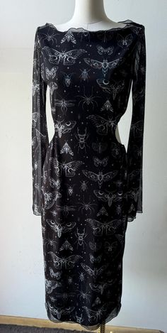 Size: M Brand: Cosmic Drifters  Closure: Pullover Condition: Like new Measurements (lying flat): Bust 16". Front panel at the waist 9". Length from shoulder seam to hem 44.5". Cosmic Drifters, Insect Dress, Wicca Halloween, Insect Print, Gothic Witch, Spiders, Black Mesh, Dress Clothes For Women, Favorite Outfit