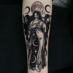 Detailed Goddess Hecate Tattoos for Fans Hecate Goddess Tattoo Design, Wicca Tattoo, Insta Tattoo, Greek Goddess Tattoo, Hades Tattoo, Aphrodite Tattoo, Athena Tattoo, Zeus Tattoo