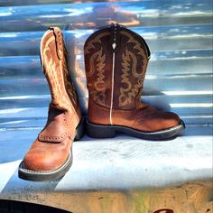 Size 7b Never Worn Brown Rustic Round Toe Work Boots For Rodeo, Rustic Work Boots With Round Toe For Rodeo, Country Style Work Boots With Round Toe For Rodeo, Fat Baby Boots, Fat Baby, Justin Boots, Baby Boots, Boots Brown, Boots Shoes