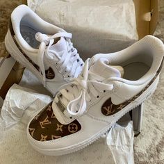 - Hand-painted with Angelus Leather Paints - Worldwide shipment. - All customs are waterproof scratch resistant. - ALL PICTURES ARE SELFMADE Gucci Men Shoes Sneakers, Fancy Sneakers, Men Shoes Formal, Black Shoes Men, All Nike Shoes, Custom Air Force 1, Shoes Sneakers Nike, Mens Shoes Casual Sneakers, Cute Nikes