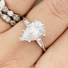 Women’s 14k Pear Shape White Gold Cz Zirconia Wedding Or Engagement Sz 10 Ring. Condition Is "Pre-Owned". Shipped With Usps First Class. Ring Color, Jewelry Women, Size 10 Rings, Pear Shape, Womens Jewelry Rings, First Class, Pear Shaped, Pear, White Gold