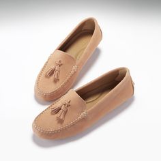 Hugs & Co. peach tasselled loafer driving shoes for women. Moccasin style driving loafers in luxurious peach suede upper and lined with a soft leather for extra comfort. Made in Portugal 100% Suede Upper featuring a 100% Leather Lining Rubber studded sole Moccasins Style, Driving Loafers, Tassel Loafers, Driving Shoes, Shoes For Women, Moccasins, Soft Leather, Tassels, Portugal