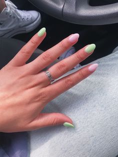 Nails Nails To Match Pink Hair, Pink And Green Nails Pastel, One Hand Pink And One Hand Green Nails, Blush Pink And Sage Green Nails, One Hand Green One Hand Pink Nails, Light Pink And Light Green Nails, Green Pink Nail Designs, Pink Nails Green Tips, Light Bright Green Nails