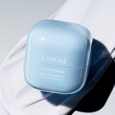 Water Bank Blue Hyaluronic Cream Moisturizer Laneige Skincare, Skincare Board, Laneige Water Bank Blue Hyaluronic, Laneige Water Bank, Dry Skincare, Cream Moisturizer, Gel Moisturizer, Skin Cream, Korean Skincare