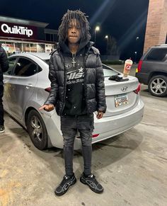 @fwkeem Hood Guy Black, Winter Outfits Black Men, Hood Guys, Outfits Black Men, Hood Outfits, Outfit Inspo Men, Designer Fits, Winter Outfits Black