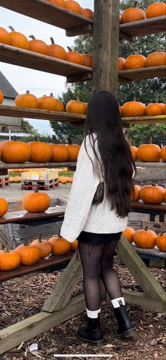 Thanksgiving Cozy Outfits, Fall Outfits Spooky, Pumpkin Patch Outfit Doc Martens, Pumpkin Patch Ootd, Pumpkin Patch Fall Outfits, Cider Mill Outfit Fall, Pumpkins Patch Outfit, Pumpkin Carving Outfit, Corn Maze Outfit Fall