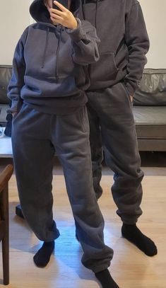 Best Best Shoes For Men Sweatsuit Men, Sweatsuit Outfits, Matching Sweatsuit, Looks Hip Hop, Big Hoodies, Matching Sweats, Couple Fits, Couple Set, Cute Couple Outfits