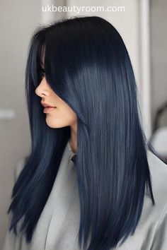 Subtle Blue Black Hair, Dark Hair Blue Tint, Hair Dye For Straight Hair, Midnight Black Blue Hair, Black With Blue Tint Hair, Sapphire Black Hair, Outfits For Blue Hair, Blueblack Haircolor