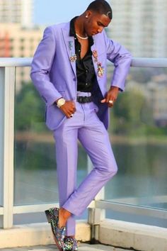 Slim Fit Tuxedo Wedding, Groom Wear Wedding, Purple Prom Suit, Guys Prom Outfit, Prom Outfits For Guys, Blazer Ideas, Homecoming Outfits For Guys, Tuxedo Wedding Suit, Wedding Suits For Men