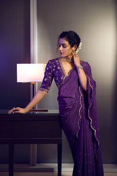 Sophisticated Saree Look, Indian Ware Dresses, Purple Saree With Black Blouse, Purple Saree Look Traditional, Purple Saree Look Traditional Wedding, Purple Saree Look For Wedding, Sarees For Diwali, Violet Bridal Saree, Party Ware Saree