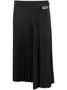 VETEMENTS Pleated Midi Skirt - Farfetch Midi Skirt Black, Pleated Drapes, Designer Drapes, Midi Length Skirts, Black Midi Skirt, Black Midi, Pleated Midi Skirt, Asymmetrical Hem, Asymmetric Hem