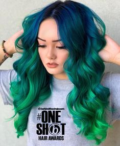 Christmas Hair Dye, Green Hair Ombre, Purple And Green Hair, Hair Styles For Girls, Color Melting Hair, Neon Green Hair, Lavender Hair Colors, Yellow Hair Color, Hairstyles Simple