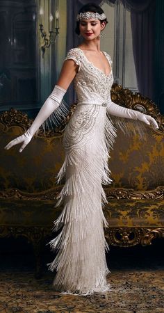 These Incredible Wedding Gowns Will Bring Out Your Inner Flapper Girl Gatsby Wedding Dress, Flapper Wedding, Flapper Girls, Great Gatsby Fashion, Great Gatsby Wedding, Gatsby Dress, Flapper Girl, Gatsby Style, Stella York