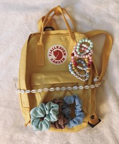 Mochila Fjallraven Kanken, Vsco Outfits, Vsco Pictures, Vsco Girl, Types Of Girls, Vsco Filter, Girl Backpacks, Kanken Backpack, Fjallraven Kanken