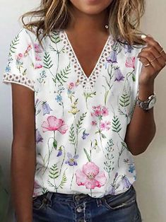 Regular Fit Jersey Casual Shirts & Blouses is fashionable and cheap, come to Justfashionnow to find out about the Clothing Lace Short Sleeve Top, Shirts Women Fashion, Elegant Blouses, Loose Shorts, Floral Print Shorts, Lace Sleeves, Short Sleeve Blouse, Summer 2024, Elegant Fashion