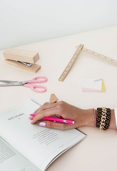 Trendland's Stationery Shoot for S/S 2015 Branding Poses, Stationary Brand, Colorful Desk, Accessories Photography, Product Shoot, Lifestyle Business, Women Writing