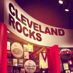 the cleveland rocks museum displays memorabilia and memorabilia