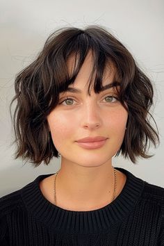 French Bob Dark Hair, Baroque Bob Hair 2024, Short Wavy French Bob, Round Face French Bob, Bob With Wavy Hair, Wavy Hair Bob With Bangs, Bob Cut Wavy Hair, French Bob Haircut Short, Bob Haircut Wavy Hair