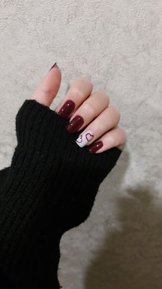 Маникюр Red Nails With Cross, Birthday Planning, Minimalist Nails, Nail Art Diy, Aesthetic Hair, Nail Manicure, Glow Up?, Simple Nails