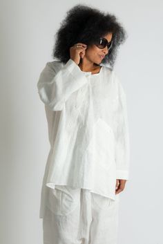 Two pieces Linen Set, Off White linen Outfit. Elegant Top and pants, Summer outfit. Wear this set separately and combine it with various clothing. Pants with elastic waist, two hidden front pockets, Top with Crew neckline, diagonal from pocket and diagonal asymmetrical buttons fastening. SIZE & FIT: *Our Model is 5′6″ / 175 cm and wears size M. *Available Sizes: form XS up to 8XL *This product could be customized according to your measurements. *Please leave your requirements in the checkout White Pants With Pockets For Daywear, White Linen Pants For Daywear, Wide Linen Pants, Linen Harem Pants, White Linen Top, Stylish Tunic, Linen Tunic Tops, Harem Trousers, Linen Summer