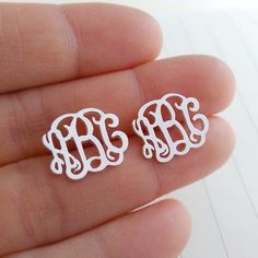 Sterling Silver Monogram Earrings,Personalized Monogram Earrings,Initial Stud Earrings,Monogrammed G Initial Stud Earrings, Initial Earrings Studs, Gifts For Mothers, Monogram Earrings, Engraved Cufflinks, Gold Jewelry Gift, Letter Earrings, Silver Monogram, Name Earrings