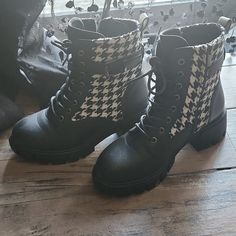 Ny&Co Combat Boots With Heel, Size 8 Never Worn. Zipper Side. Circumference Around Ankle Is 10in. Heel Height 3.75 Houndstooth Combat Boots, Combat Boots With Heels, Boots With Heel, Moto Boots, Combat Boots, Heeled Boots, Heel Height, Black White, New York