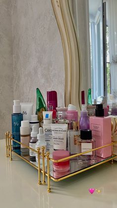 Koleksi Parfum, Room Organization Bedroom, Beauty Room Decor, Pretty Skin, Room Makeover Inspiration, روتين العناية بالبشرة, Body Skin Care Routine, Beauty Skin Care Routine, Beauty Room