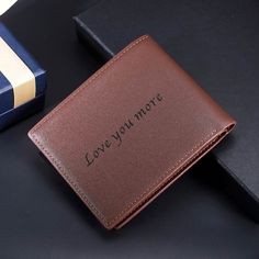 You can put the ID card in without worrying about sliding. The color of the wallet is brown, which is very textured. The most unique feature of the wallet is that it allows you to show your favorite pictures on it and engrave a sentence you want to say on the other side, so it will be your exclusive wallet. Let's start your customization and make your wallet different! Fancy Gifts, A Sentence, Bank Card, Man Photo, Nubuck Leather, Love You More, Wallet Men, Leather Fashion, Card Slots