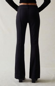 Stretch Black Low Rise Flare Pants Low Rise Black Pants, Low Rise Flare Pants, Fall Outfit Inspiration, Black Flare Pants, Boho Lifestyle, Fall Pants, Outfit Inspiration Fall, Summer Fits, Warm Outfits