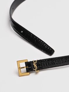 Width: 2cm. Adjustable buckle closure. Metal logo detail. Antique finish gold-colored metal hardware. All over embossed pattern placement may vary Embossed Pattern, Versace Brand, Ski Accessories, Croc Leather, Ring Watch, Metal Logo, Flat Espadrilles, Heeled Loafers, Antique Finish