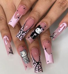 hello Kitty Cute Nail Designs Hello Kitty, Halloween Nail Designs Pink And Black, Gothic Hello Kitty Nails, Pink Hello Kitty Halloween Nails, Stilleto Nails Hello Kitty, Halloween Grunge Nails, Halloween Hello Kitty Nails Short, Slay Nail Designs, Hello Kitty Scream Nails