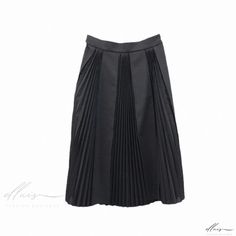 Elluis - Elevated High-Waisted Pleated A-Line Midi Skirt with Unique Fluted Detailing Types Of Skirts, Pleated Skirt, Midi Skirt, A Line, High Waisted, Skirt