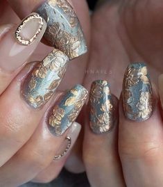 Transform your nails into works of art with these stunning nail designs! 💅🎨 From intricate patterns to bold colors, the possibilities are endless. #nailart #naildesigns #nailinspo #nailsofinstagram #naillove #nailgoals #nailfashion #nailtrends #nailaddict #nailartist" Gemstone Nails, Royal Nails, Fall Nail Ideas, Fall Nail Trends, Fall Nail Art Designs, Sweater Nails, Really Cute Nails, Fall Nail Art, Nail Art Ideas