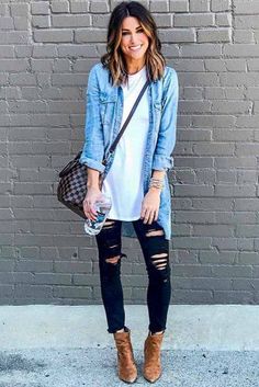 Outfit Ideas With Black Jeans, Denim Shirt Outfits, Long Denim Shirt, Kemeja Denim, Denim Shirt Outfit, Black Jeans Outfit, Black Ripped Jeans, Outfit Jeans, Looks Street Style