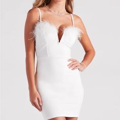 White Short Dress. Brand New Perfect For Girls Trip Or Bachelorette. White Flirty Dress For Night Out, Flirty White Dress For Night Out, Flirty White Midi Dress For Cocktail, White Flirty Dress With Spaghetti Straps, White Bodycon Dress With Sweetheart Neckline, White Spaghetti Straps Dress For Night Out, White Sweetheart Neckline Bodycon Dress, Chic White Bodycon Dress With Sweetheart Neckline, Flirty White Spaghetti Strap Dress