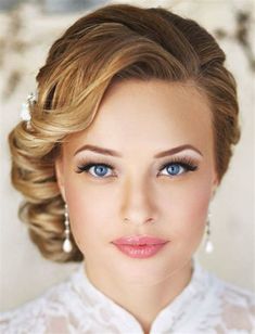 Side Wedding Hairstyles. There are any references about Side Wedding Hairstyles in here. you can look below. I hope this article about Side Wedding Hairstyles can be useful for you. Please remember that this article is for reference purposes only. #side #wedding #hairstyles Side Wedding Hairstyles, Wedding Hairstyles For Medium Hair, Vintage Wedding Hair, Elegant Wedding Hair, Side Hairstyles, Wedding Guest Hairstyles, Trendy Wedding Hairstyles, Penteado Cabelo Curto, Short Hair Updo