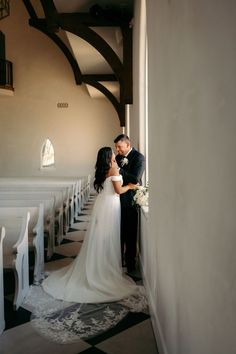 Indoor Wedding Ceremony in Texas | Texas Wedding Venues | Lauren Crumpler Photography | Get all the romantic wedding portrait ideas from this elegant church wedding ceremony in Texas! Find the latest wedding venues, unique wedding ideas, wedding photo ideas, wedding theme, & small wedding ideas. Get the best romantic engagement photos & Texas wedding photos from Lauren at laurencrumplerphoto.com! Indoor Wedding Ceremony, Small Wedding Ideas, Church Wedding Ceremony, Indoor Wedding Ceremonies, Romantic Engagement Photos