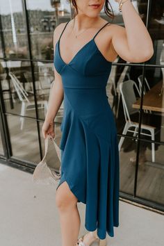 #html-body [data-pb-style=TY4JT6S]{justify-content:flex-start;display:flex;flex-direction:column;background-position:left top;background-size:cover;background-repeat:no-repeat;background-attachment:scroll} The Valerie Teal Sleeveless Ruffle Midi Dress features teal knit fabric, a ruffle hem, a front slit, a v neckline, adjustable spaghetti straps, and a monochromatic back zipper with a hook closure. Content & Care • 96% Polyester, 4% Spandex • Hand wash cold Size & Fit The model is 5'7" and wear Ruffle Midi Dress, Top Background, Cover Background, A Hook, V Neckline, Ruffle Hem, Knit Fabric, Spaghetti Strap, Knitted Fabric