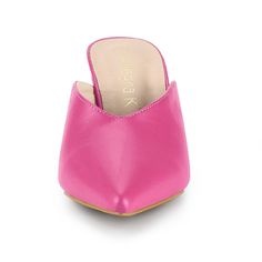 Elevate your style with these chic heeled mules that will effortlessly complement any outfit. The backless slip-on design coupled with the chunky-block heels creates a modern and trendy look. The heel height is just right to provide the perfect balance of comfort and sophistication. Whether you pair them with jeans, pants, or skirts, these mules are versatile enough to be worn on any occasion, be it a party, office, casual day out, Christmas gathering, date night, or evening event. Get ready to Chic Heels, High Heel Mules, Kitten Heel Sandals, Womens Chunky Heels, Christmas Gathering, Pumps Heels Stilettos, Faux Leather Heels, Chunky High Heels, Platform Heels Chunky